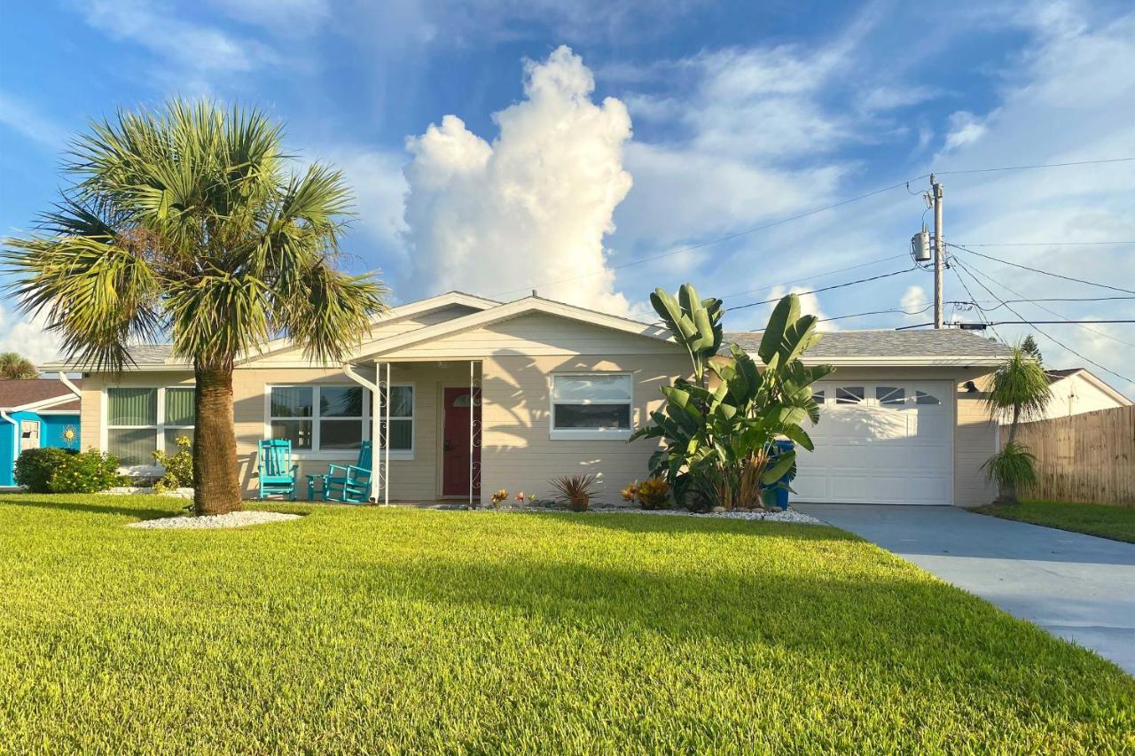 Bright Bungalow With Porch Walk To Ormond Beach! Extérieur photo