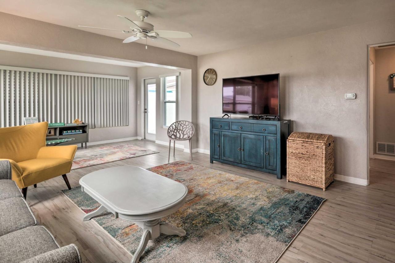 Bright Bungalow With Porch Walk To Ormond Beach! Extérieur photo